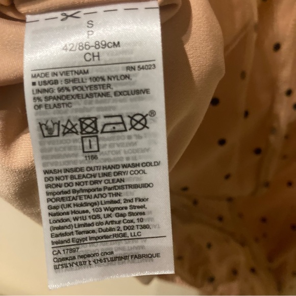 Banana Republic pink sleeveless blouse with polka dot overlay (S) - Picture 2 of 7